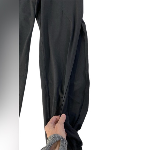 Lululemon Align Jogger 28” * Vent size 6 Black - Picture 8 of 16